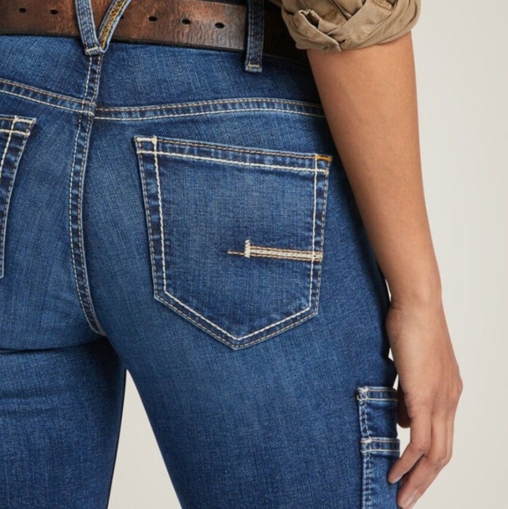 Ariat Women's Straight Leg Blue Jeans